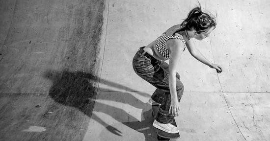 L'égalité c'est toute l'année : portrait de Blanche Rennesson, skateuse engagée pour la pratique féminine