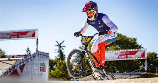 Joris Daudet a remporté l'or à Paris, une première pour le BMX masculin français.