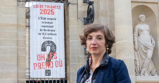 Claude Bichet est adjointe au Maire chargée des finances, du défi climatique et de l'égalité femmes-hommes.